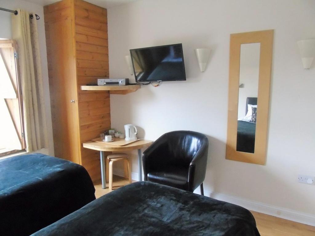 The Old Star 4* Winterbourne